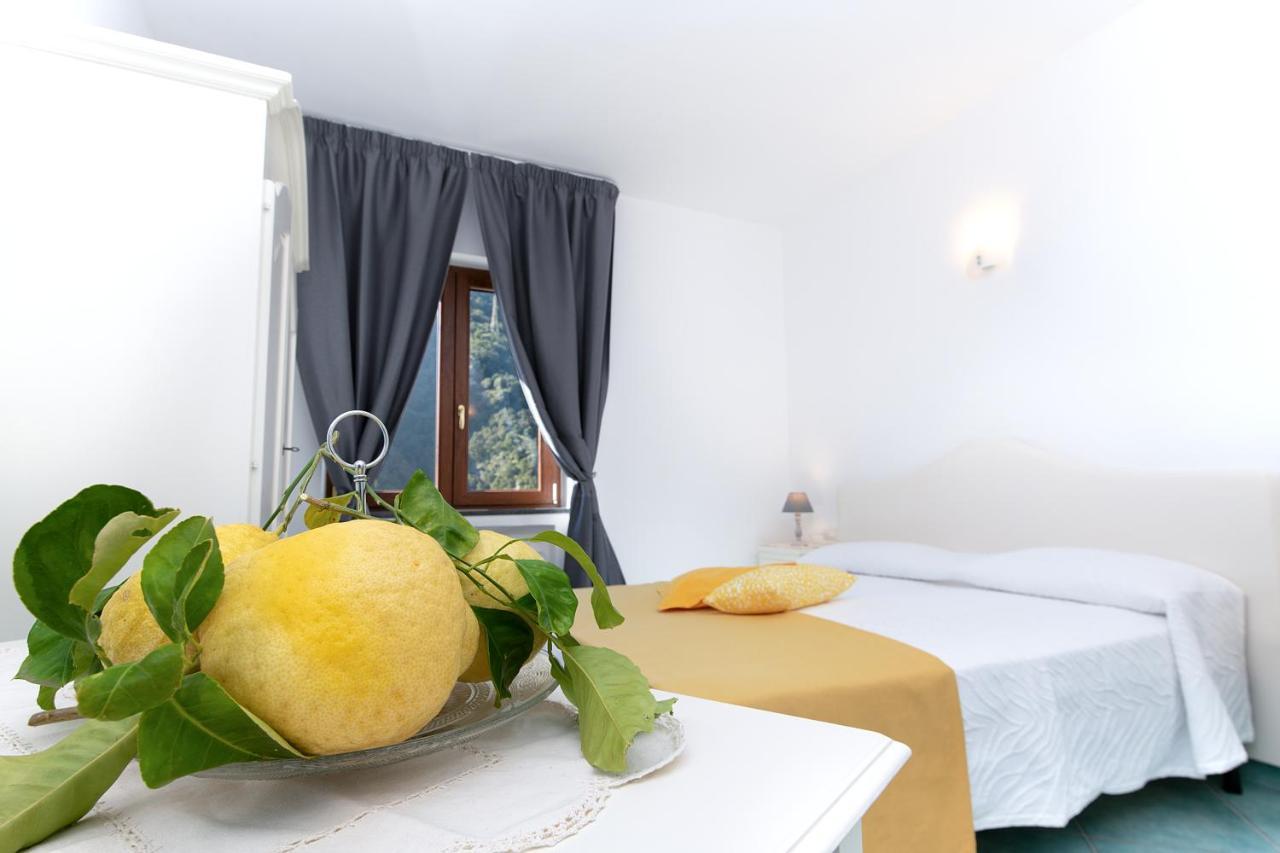 O' Lattariello Panzió Amalfi Kültér fotó